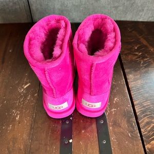 Brand new Pink Uggs